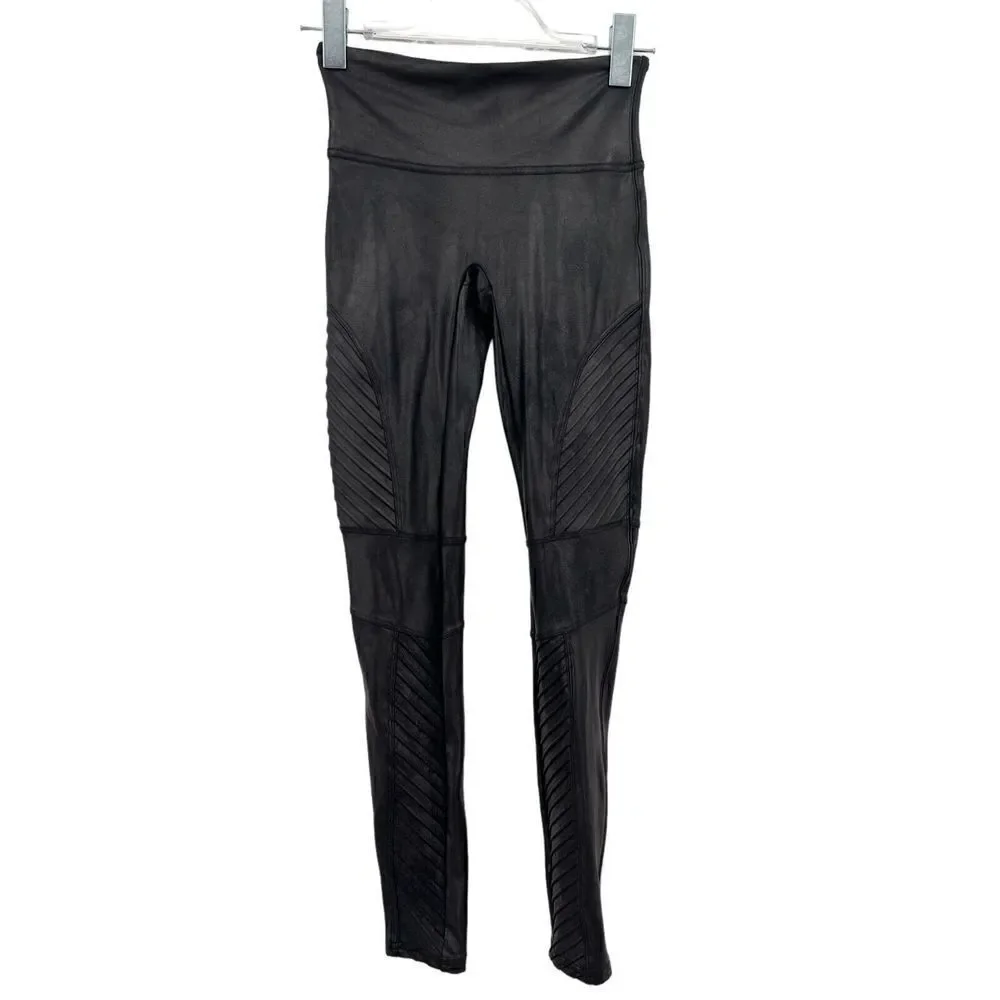 Spanx Faux Leather Moto Leggings Chic Women's Size Small Classic Designer